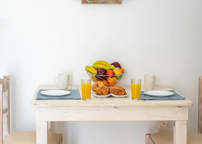 Secret Mirage * Perissa (Santorini)