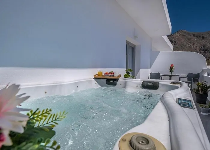 Secret Mirage * Perissa (Santorini)