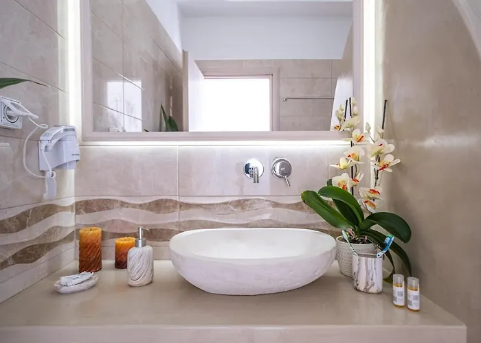 Secret Mirage Perissa (Santorini)